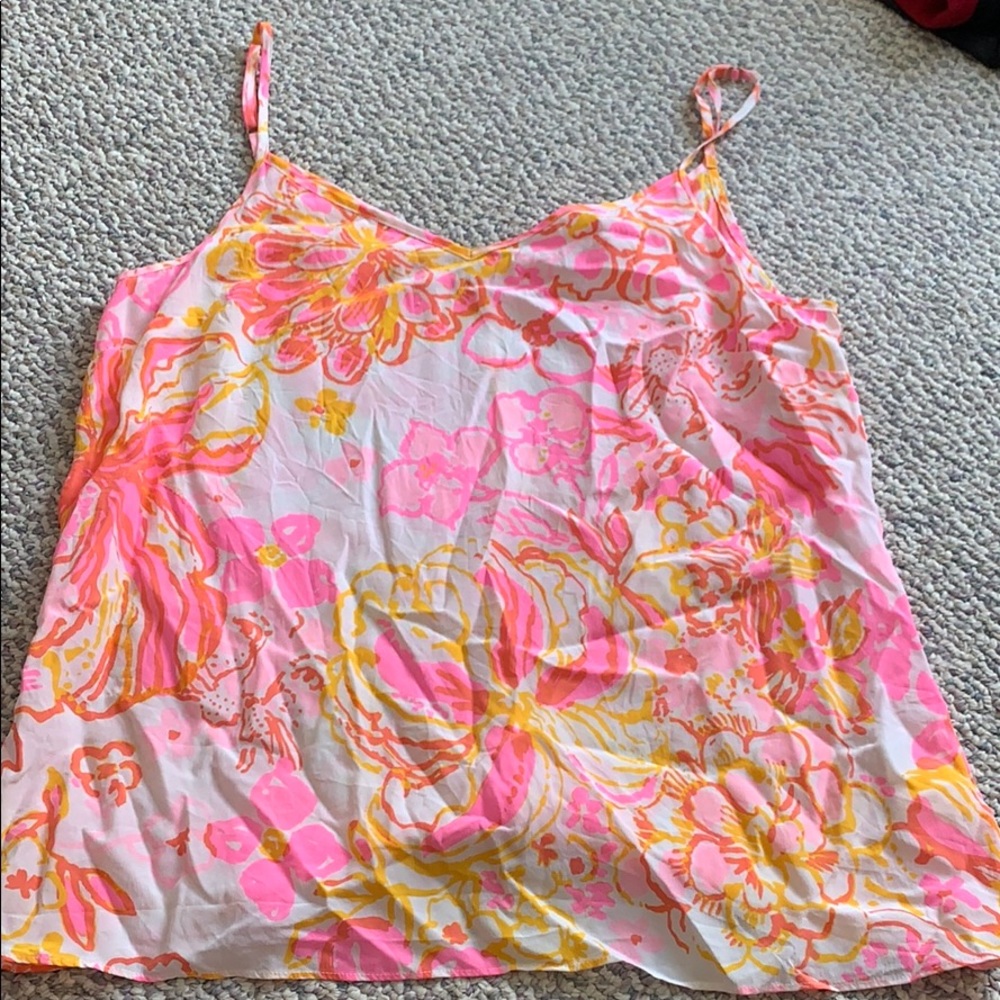 Lilly tank